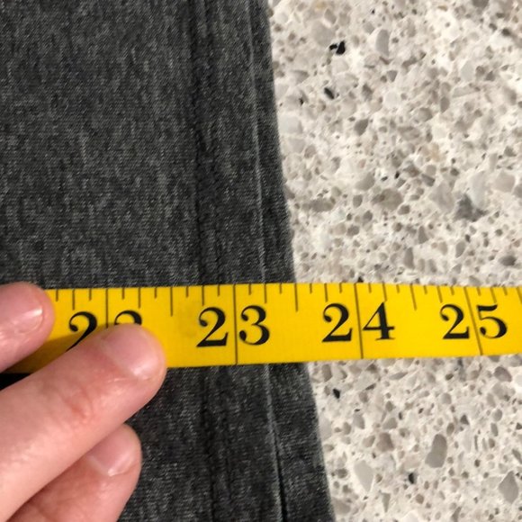 {Under Armour} "Power In Pink" Breast Cancer Long Sleeve Tee - Picture 9 of 9